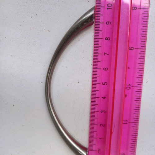Silver handles used, pack of 22 pieces