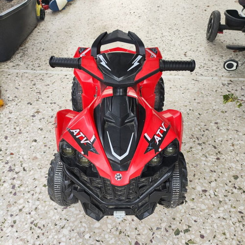 Electric children's ATV like new, rechargeable