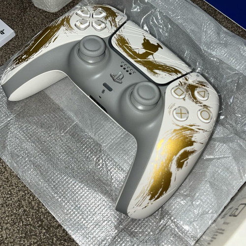 Sony DualSense Ghost of Yotei wireless gamepad for PS5 new