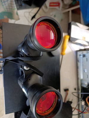 Professional binoculars like new