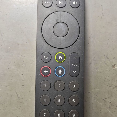 Sky Stream Puck IP061-EF-ANT used TV streaming box