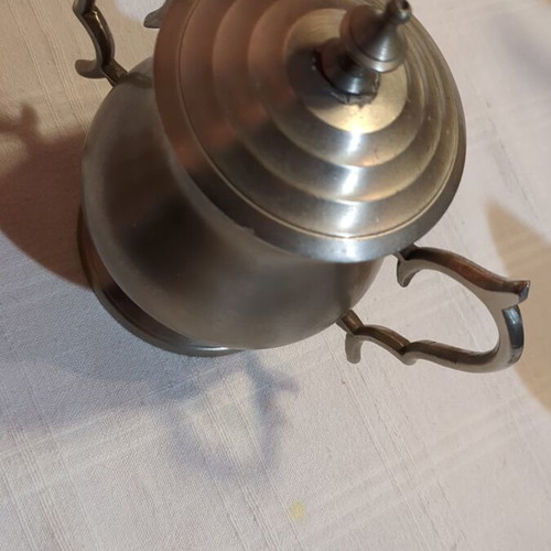 Tin Tea Set like new, 4 pieces, made in India