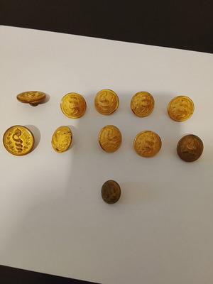 Στρατιωτικά κουμπιά Υγειονομικού Σώματος μεταχειρισμένα, πακέτο 11