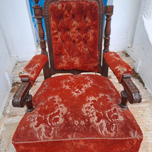 Antique set of 2 carved chairs and 1 octagonal table used