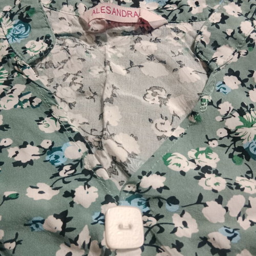 Women's shirt, size Large, multicolor