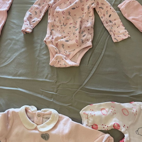 Baby rompers used