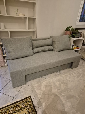 Καναπές-κρεβάτι 1,90×0,70 με αποθηκευτικό χώρο, σαν καινούργιος, 3θέσιος