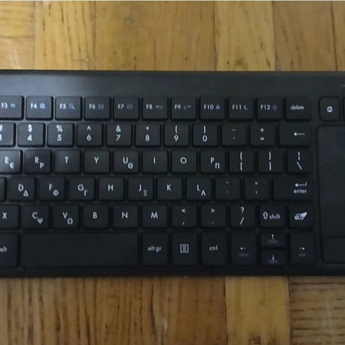 Trust Vaia Wireless Keyboard 24006 with Touchpad like new, Greek layout