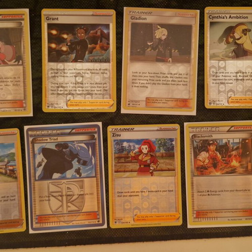 Set of 8 Pokemon Trainer cards