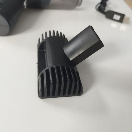 Mini car vacuum cleaner new with accessories