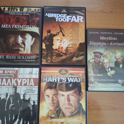 War movies DVD set like new, pack of 12