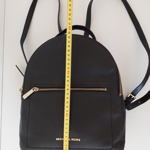 Michael Kors leather backpack used, medium size, black