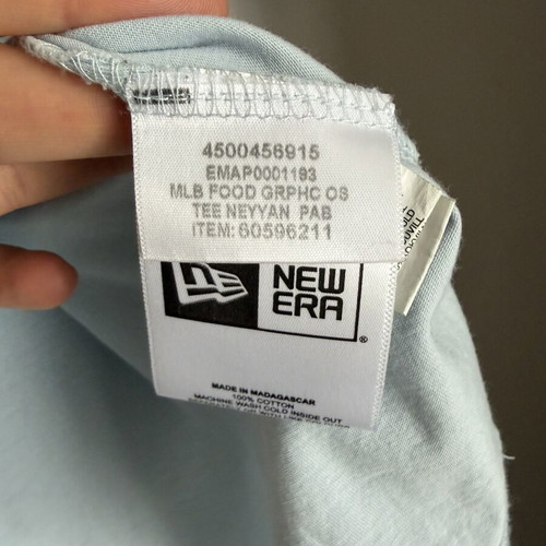 New Era New York Yankees t-shirt XXL like new, ice blue