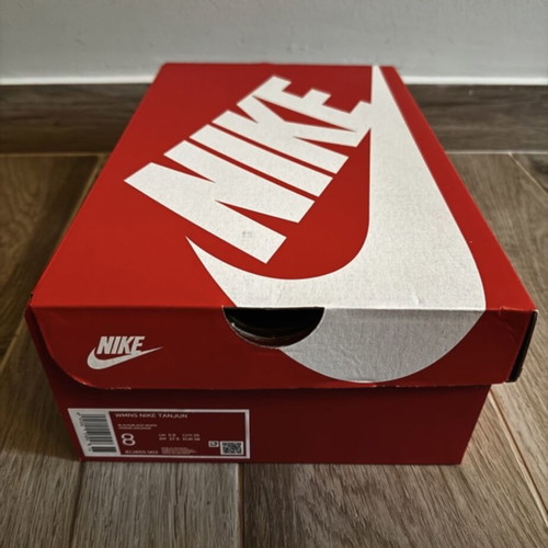 Nike athletic shoes like new, red, size 39