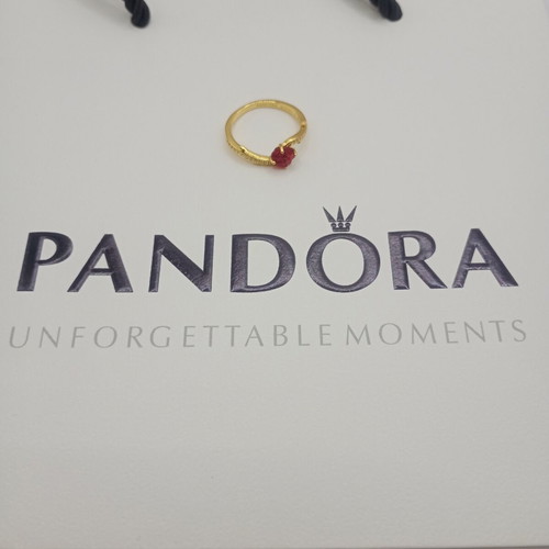 Pandora Magemeno Triantafyllo Ring new, red and gold