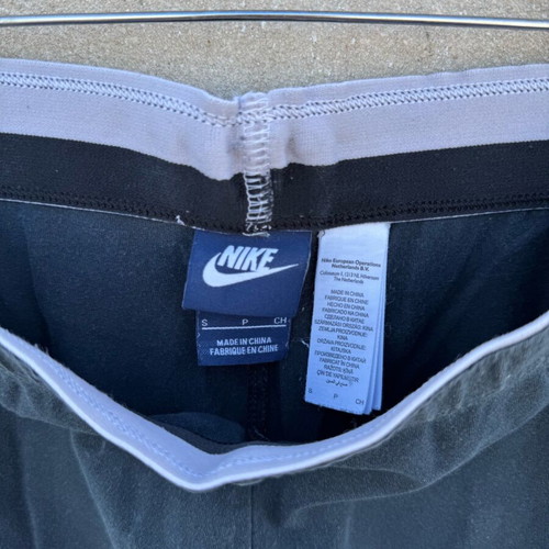 Nike legging used, size S-M, black and white