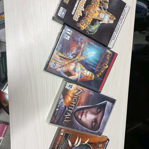 Pc games used Everquest, Guild Wars and Savage lot
