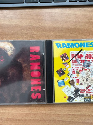 Ramones Brain Drain και Ramonesmania CD μεταχειρισμένα