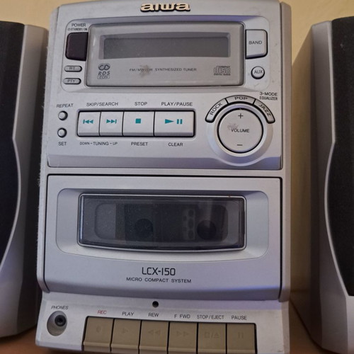Aiwa ηχοσύστημα μεταχειρισμένο με ραδιόφωνο και κασέτα