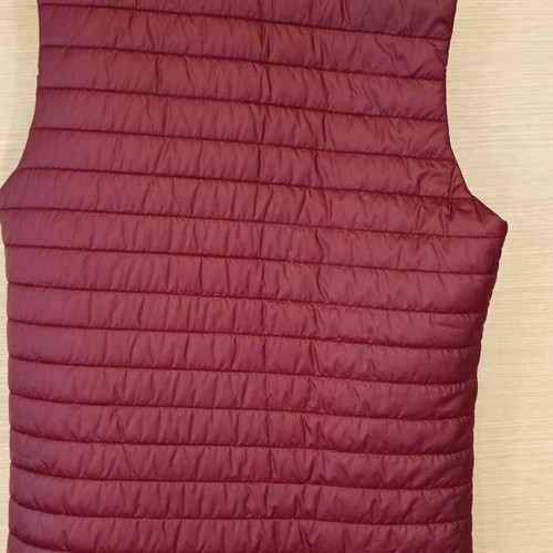 New Balance x Liverpool Gilet like new, official licensed product