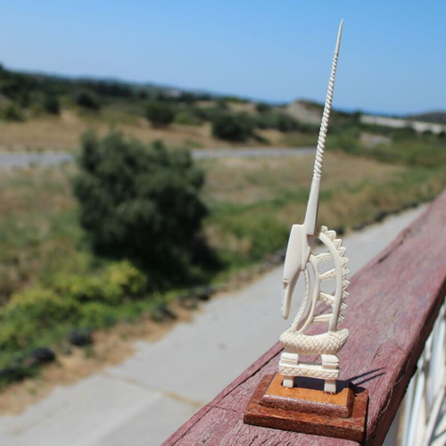 Handmade Decorative Gazelle from Côte d'Ivoire 1975 like new