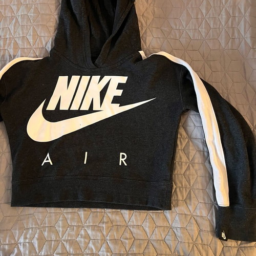 Nike Air cropped sweatshirt for girl 12-13 years like new, gray