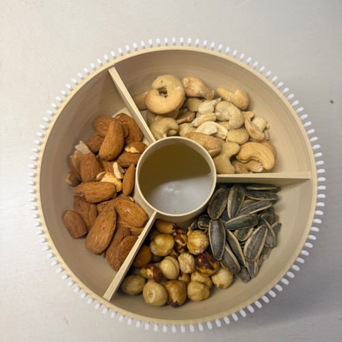 Practical bowl for nuts and seeds like new with lid