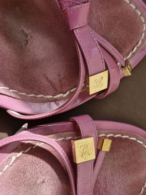 Louis Vuitton ροζ πέδιλα με φιογκάκια – Νο 39,5 – Τακούνι 9 εκ
