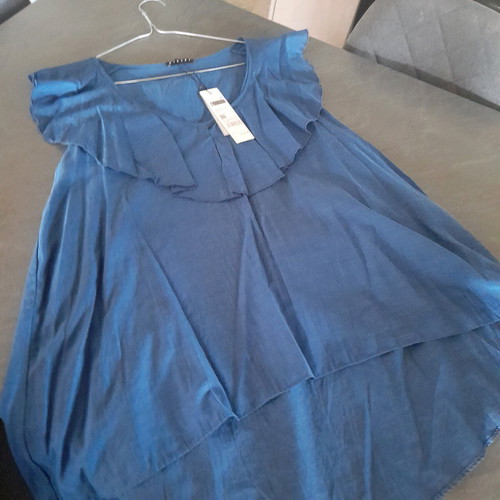 Sisley blouse L new, blue, with ruffles at neckline