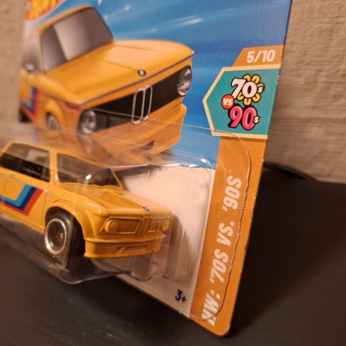 BMW 2002 Hot Wheels σετ 2 καινούργια