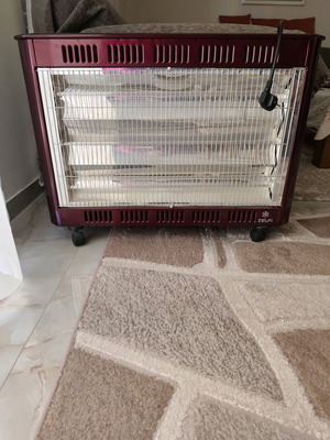 Σόμπα αλογόνου 2.700 vat καινούργια μάρκα Zevs