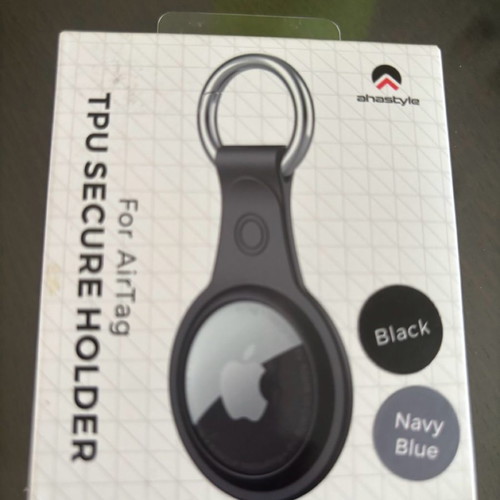 AhaStyle WG38 keychain for Apple AirTag 1pc black and 1pc blue new