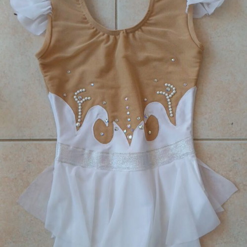 Rhythmic gymnastics leotard like new for girls 8-9 years old
