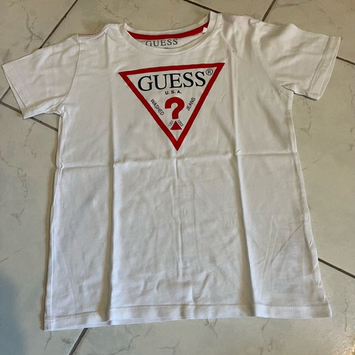 Guess short-sleeve cotton t-shirt like new, white and red