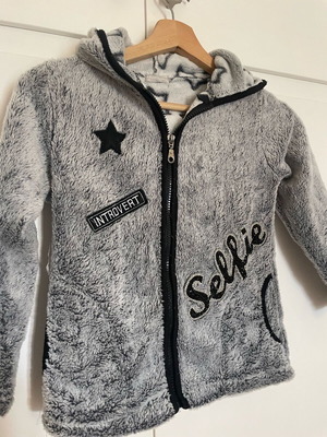 Fleece jacket like new, grey, for 5 years old