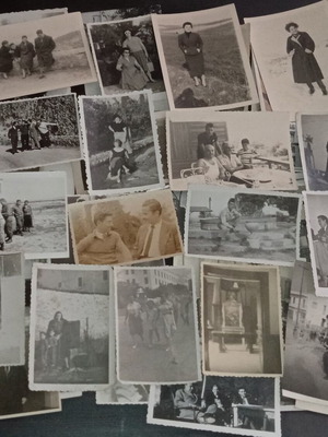 Φωτογραφίες μεταχειρισμένες 1960s πορτρέτα οικογένειες τουρίστες