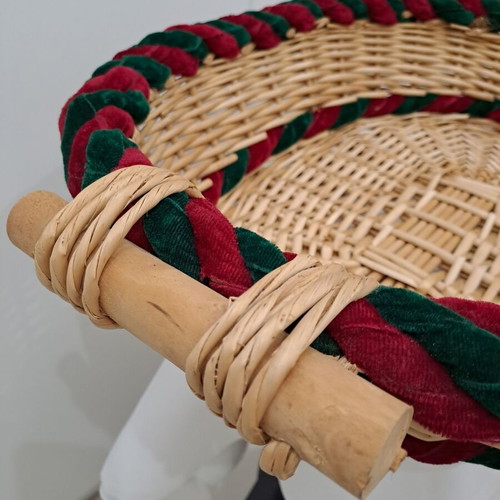 Woven basket new in excellent condition