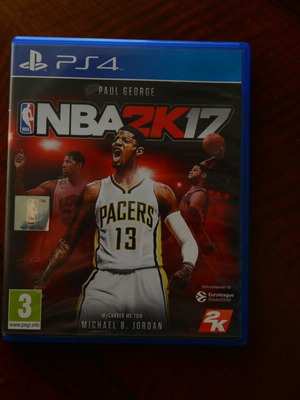 NBA 2K17 PlayStation 4 used in good condition