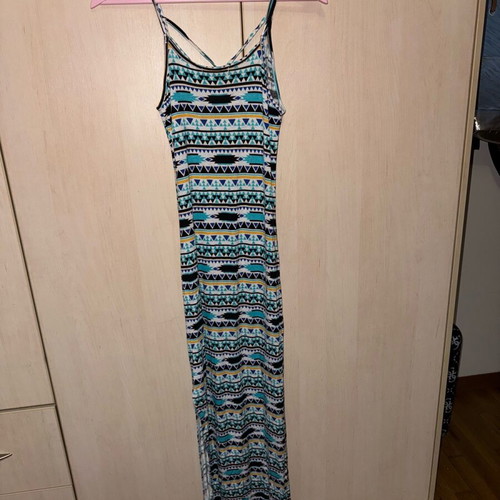 Maxi dress elastic with patterns Pull & Bear, like new condition