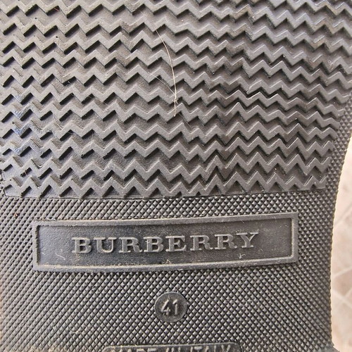 Burberry authentic rain boots size 41
