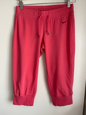 Nike Capri sportswear used, coral color, size S