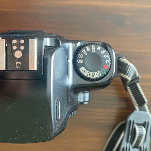Canon EOS 1000FN used SLR camera body
