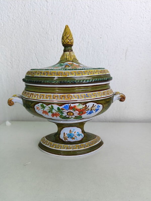 Χειροποίητο κεραμικό δοχείο με καπάκι vintage Majolica ελληνικό μοτίβο μεταχειρισμένο