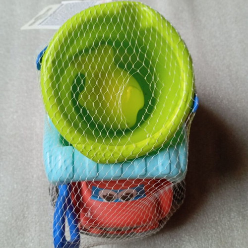 Kids Beach Set with Truck, Bucket, Tools and Rackets new