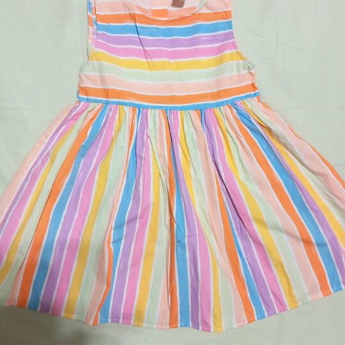 Girls' dresses pack of 4 like new, size 3-4 years, colorful