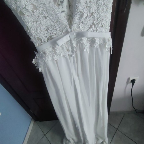 A-Style wedding dress, handmade, white ice color, lace top, muslin skirt, small train