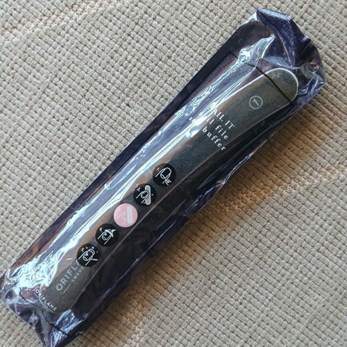 Oriflame Nail File and Buffer 4 in 1 new