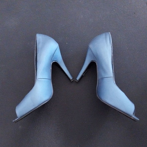 Vintage leather peep toe blue pumps used, size 38