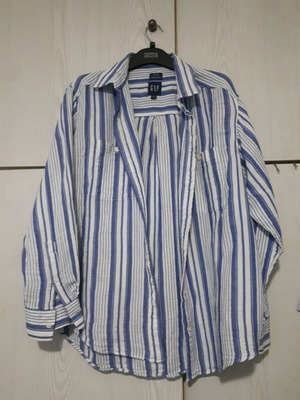 GAP big shirt women's shirt like new, striped blue white