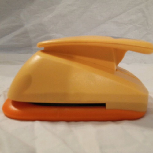 Star Paper Cutter like new, manual craft tool